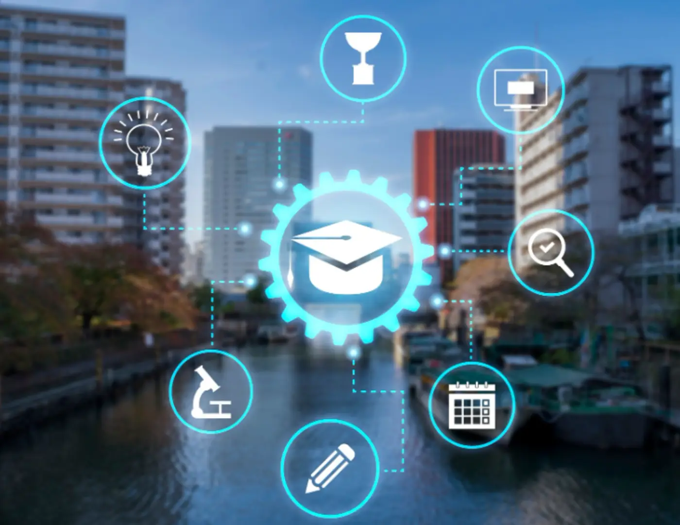 EXPERIENTIAL IMMERSIONS Apply learning in conclaves, workshops, and real-world projects.